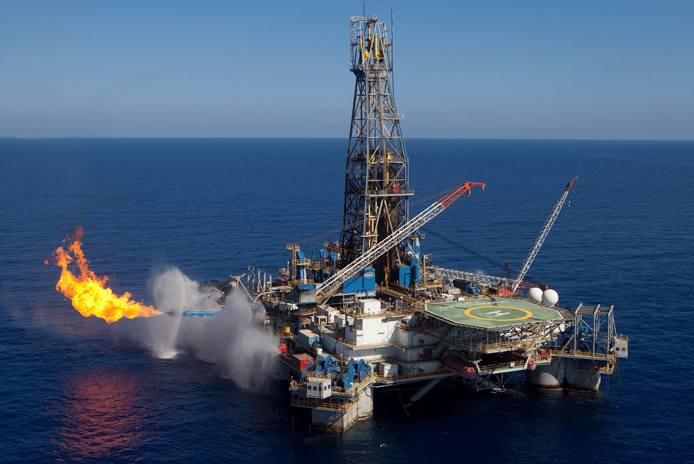 استثمارات البترول والغاز الطبيعي
