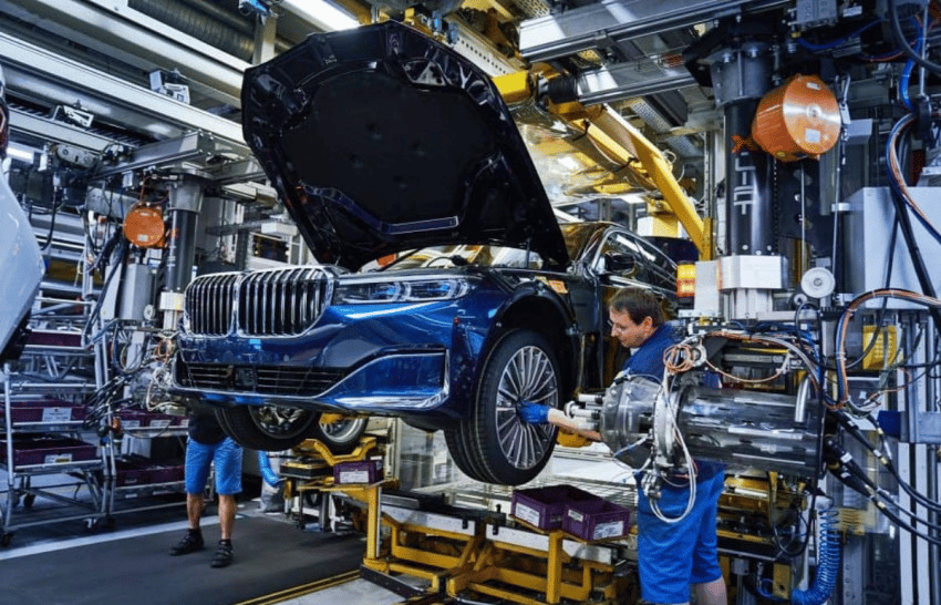 مصنع BMW