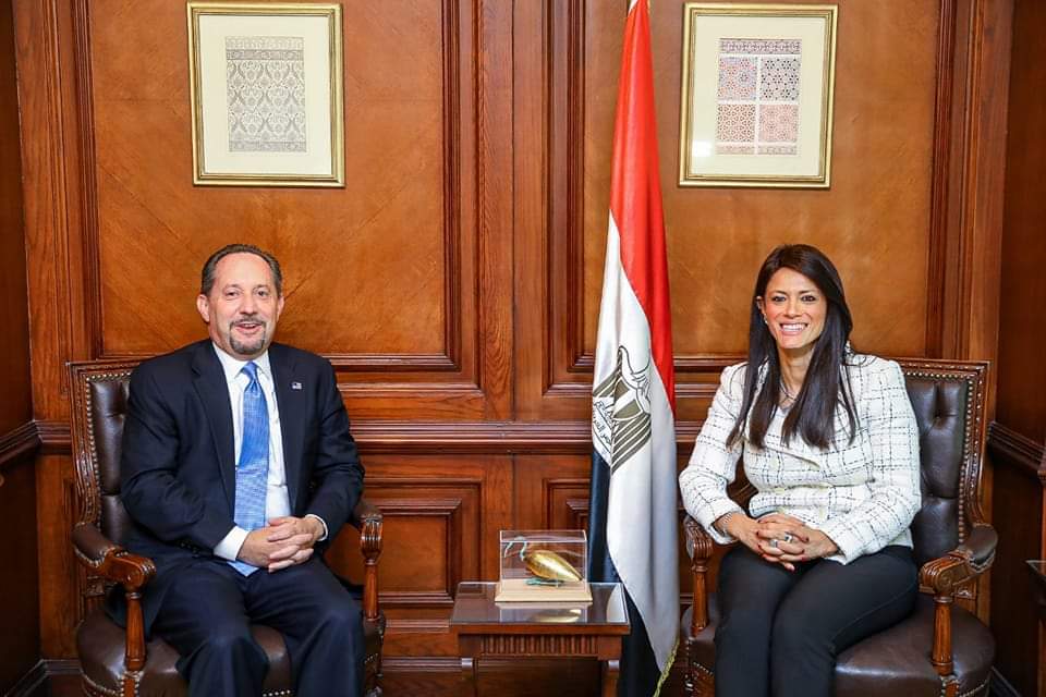 المشاط مع القائم بأعمال سفير أمريكا بالقاهرة