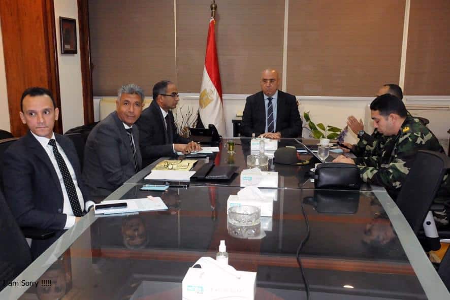وزير الإسكان يتابع موقف منظومة الصرف الصحي ومشروعات الخطة الاستراتيجية بمحافظة الإسكندرية