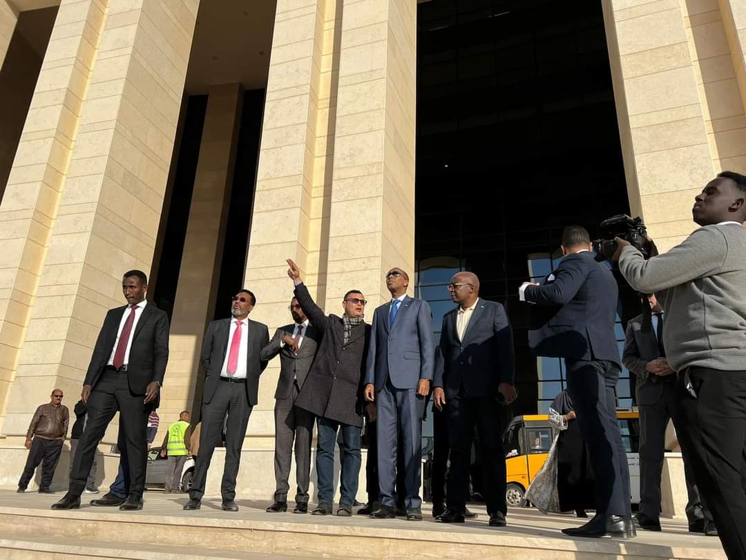 رئيس وزراء الصومال وعدد من مسئولي الحكومة الصومالية يزورون العاصمة الإدارية الجديدة
