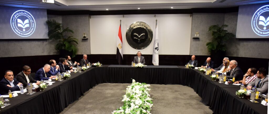 الرئيس التنفيذي للهيئة العامة للاستثمار يلتقي ممثلي مجتمع ريادة الأعمال في مصر