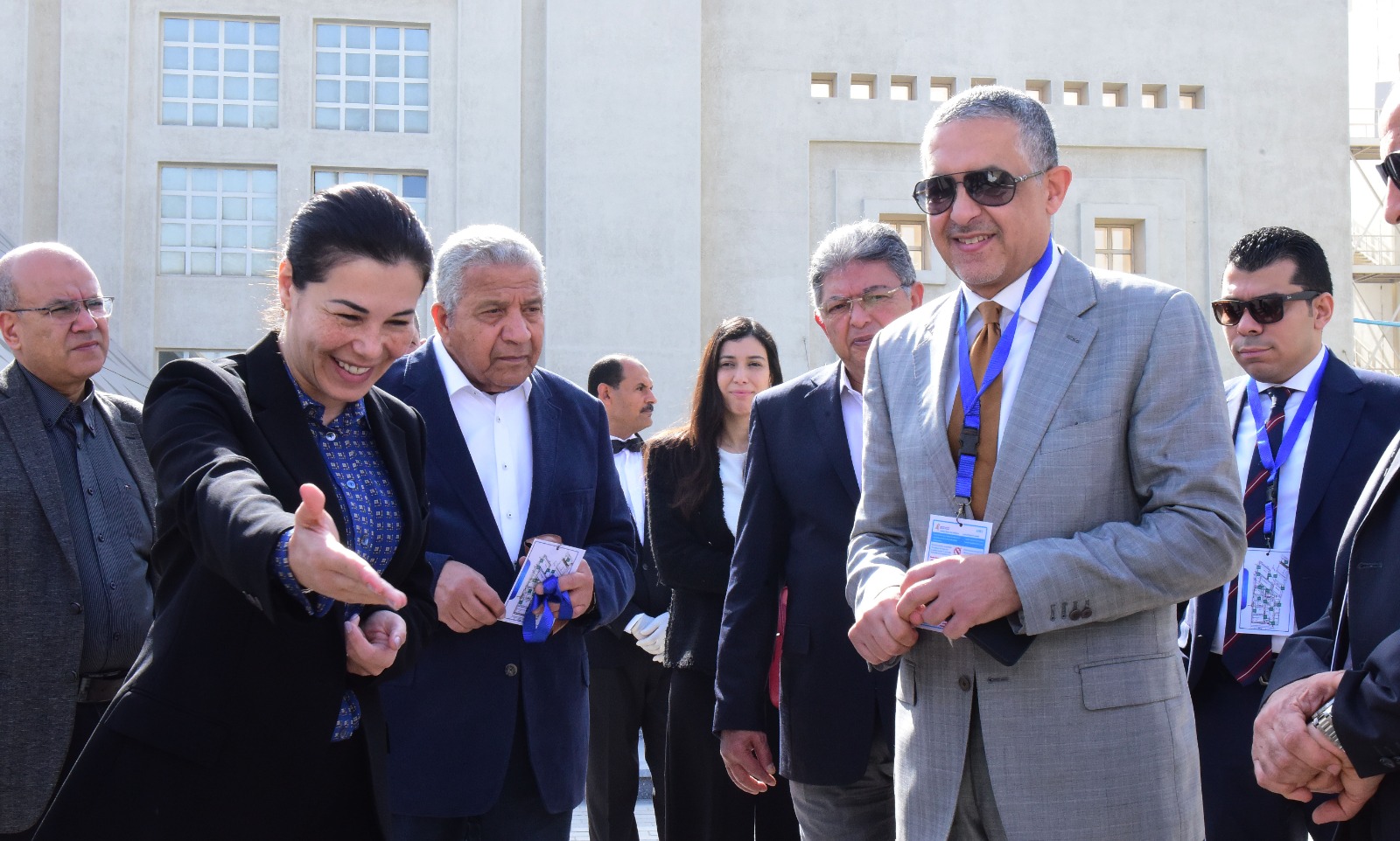 ياسمين فريد خميس مع حسام هيبة، الرئيس التنفيذي للهيئة العامة للاستثمار